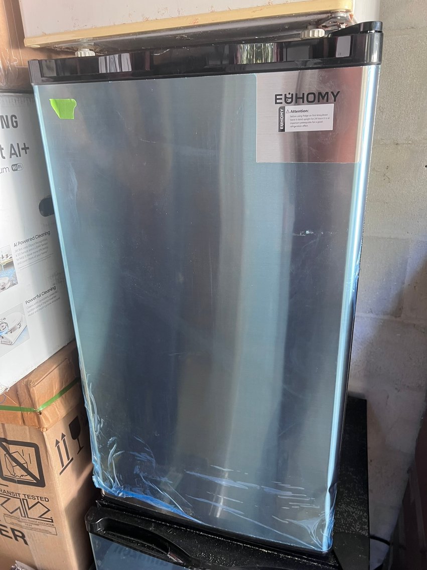 Image for ABSOLUTE - EQUIPMENT / TOOLS / PATIO FURNITURE +