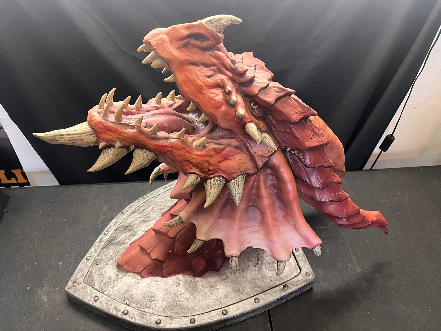 Image for COMICS & COLLECTIBLES - 700+ LOTS