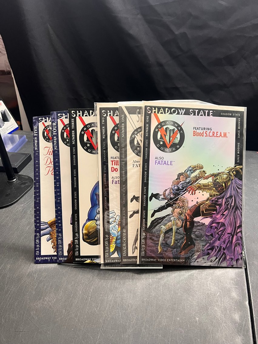 Image for COMICS & COLLECTIBLES - 500+ LOTS