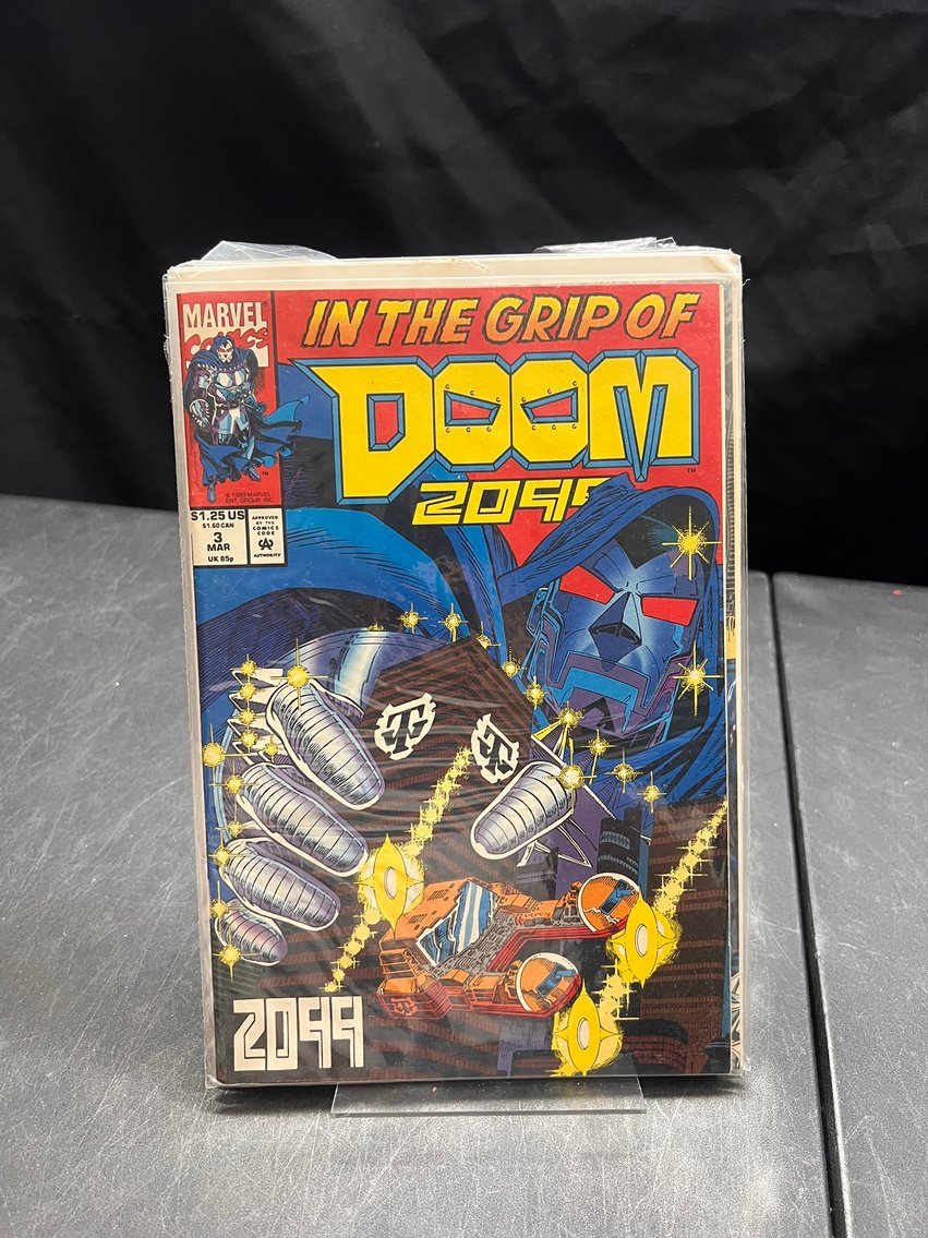 Image for COMICS & COLLECTIBLES - 500+ LOTS