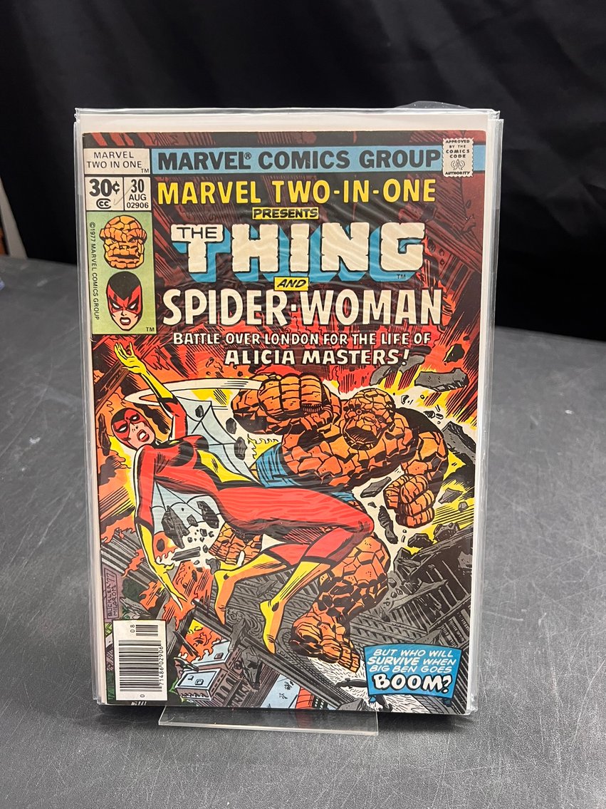 Image for COMICS & COLLECTIBLES - 500+ LOTS