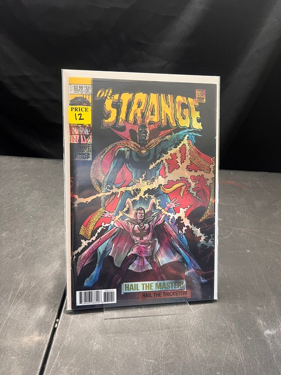 Image for COMICS & COLLECTIBLES - 500+ LOTS