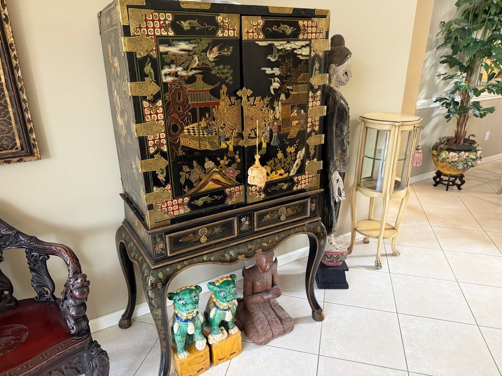 Image for LUXURY ESTATE - BRONZES, ANTIQUES, LALIQUE, ARTWORK - ABSOLUTE