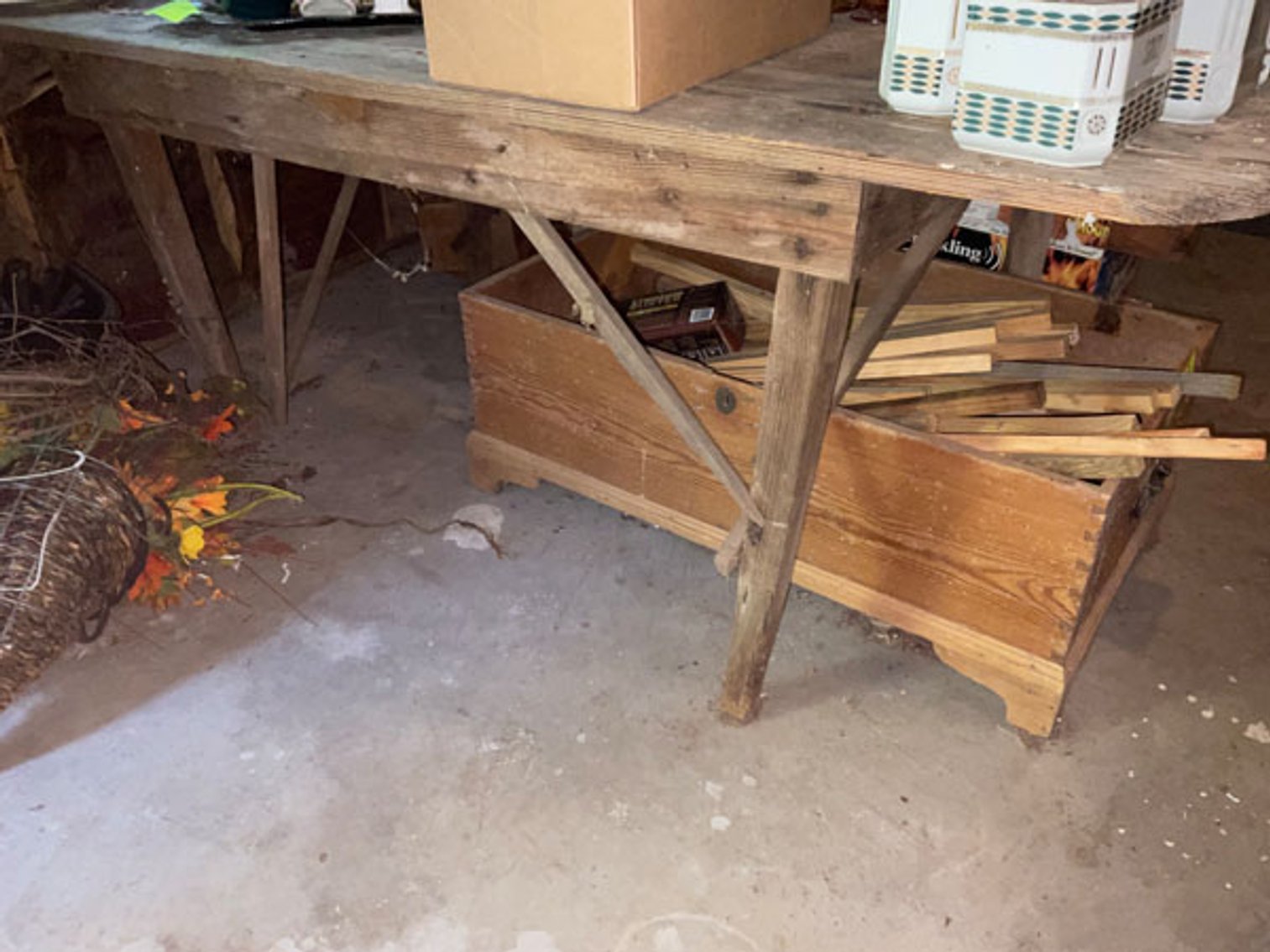 Image for Online Auction of Vintage Items and More!