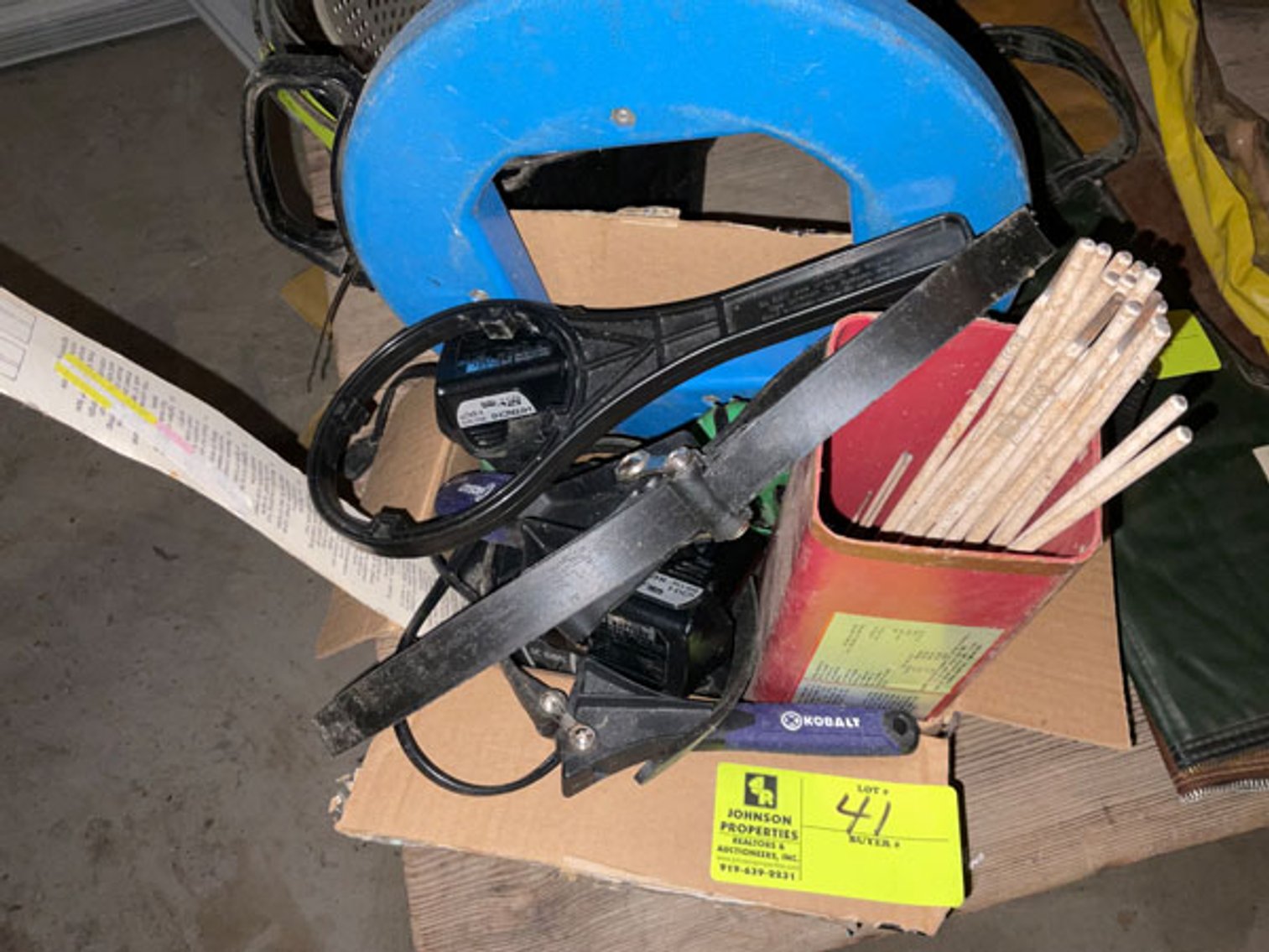 Image for Online Auction of Vintage Items and More!