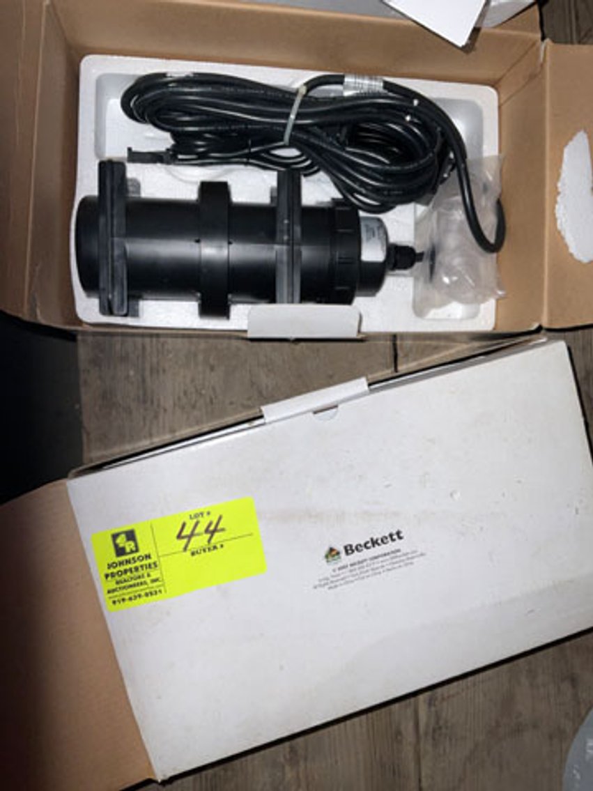 Image for Online Auction of Vintage Items and More!