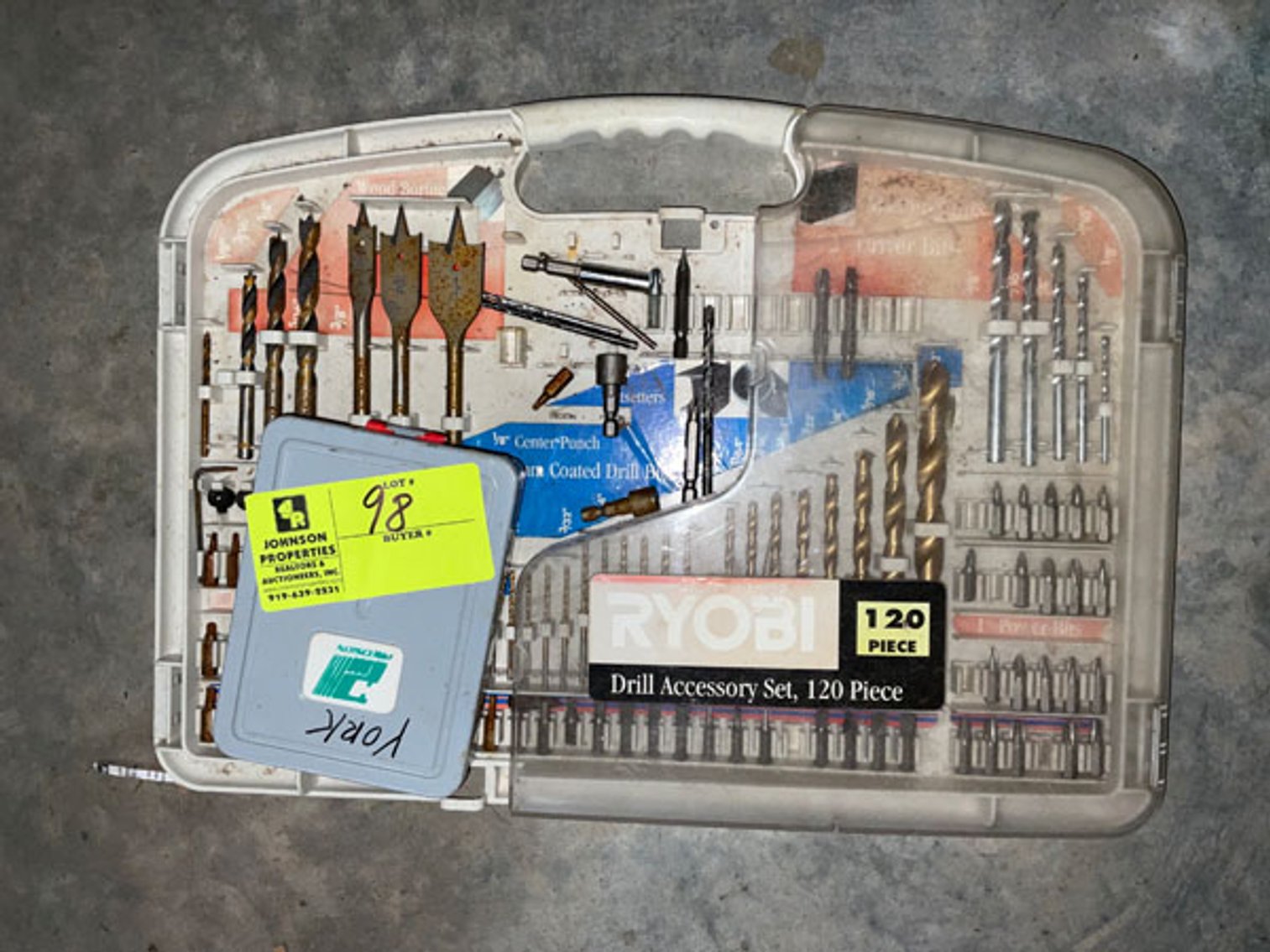 Image for Online Auction of Vintage Items and More!