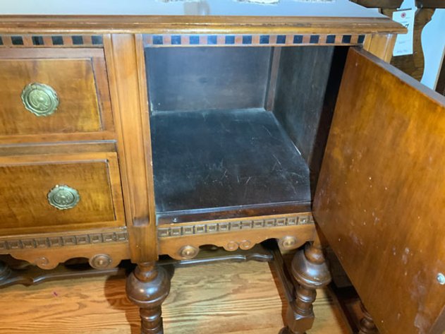 Image for VINTAGE DINING AND BEDROOM FURNITURE - ONLINE ONLY