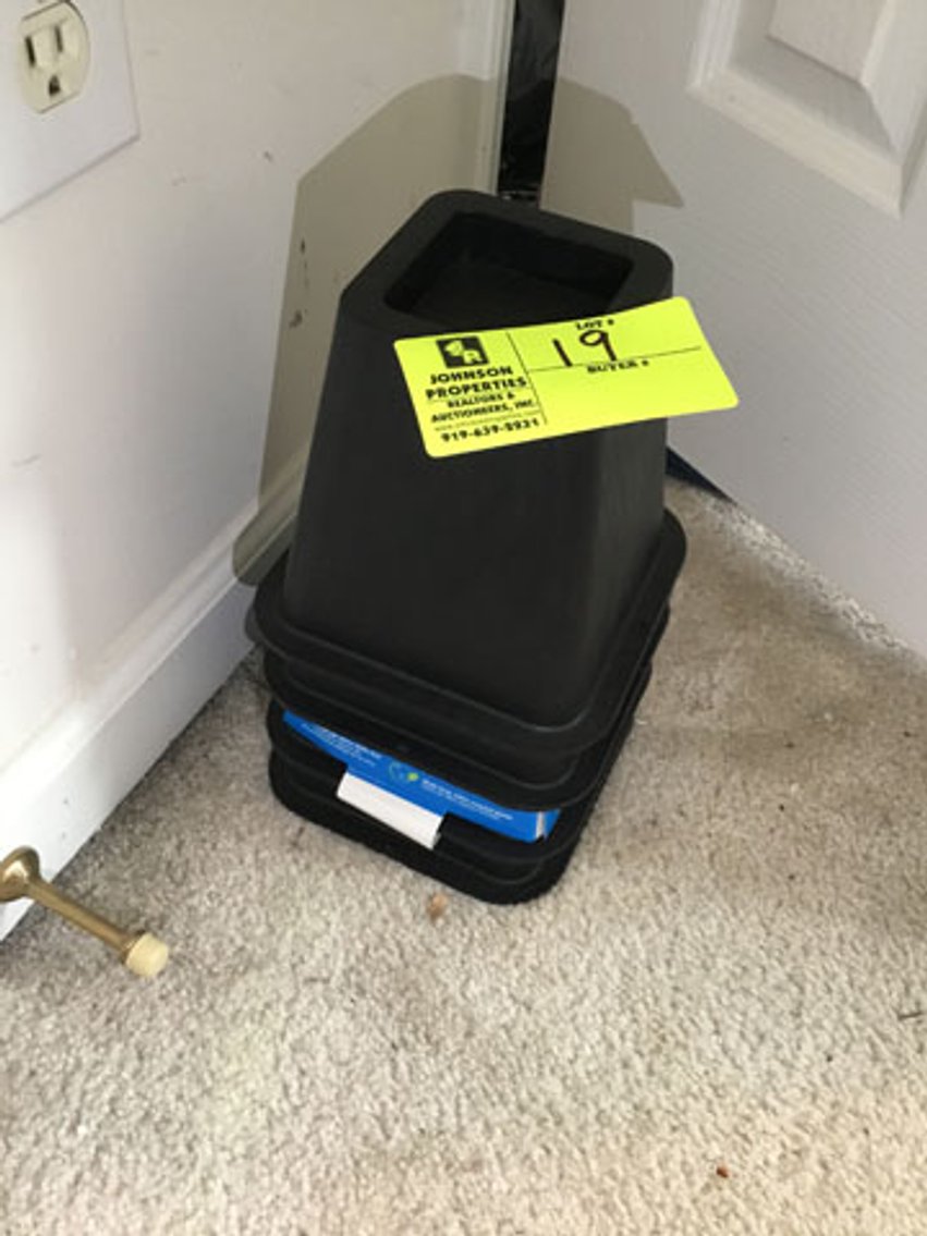 Image for Online Only Personal Property Auction in Holly Springs!