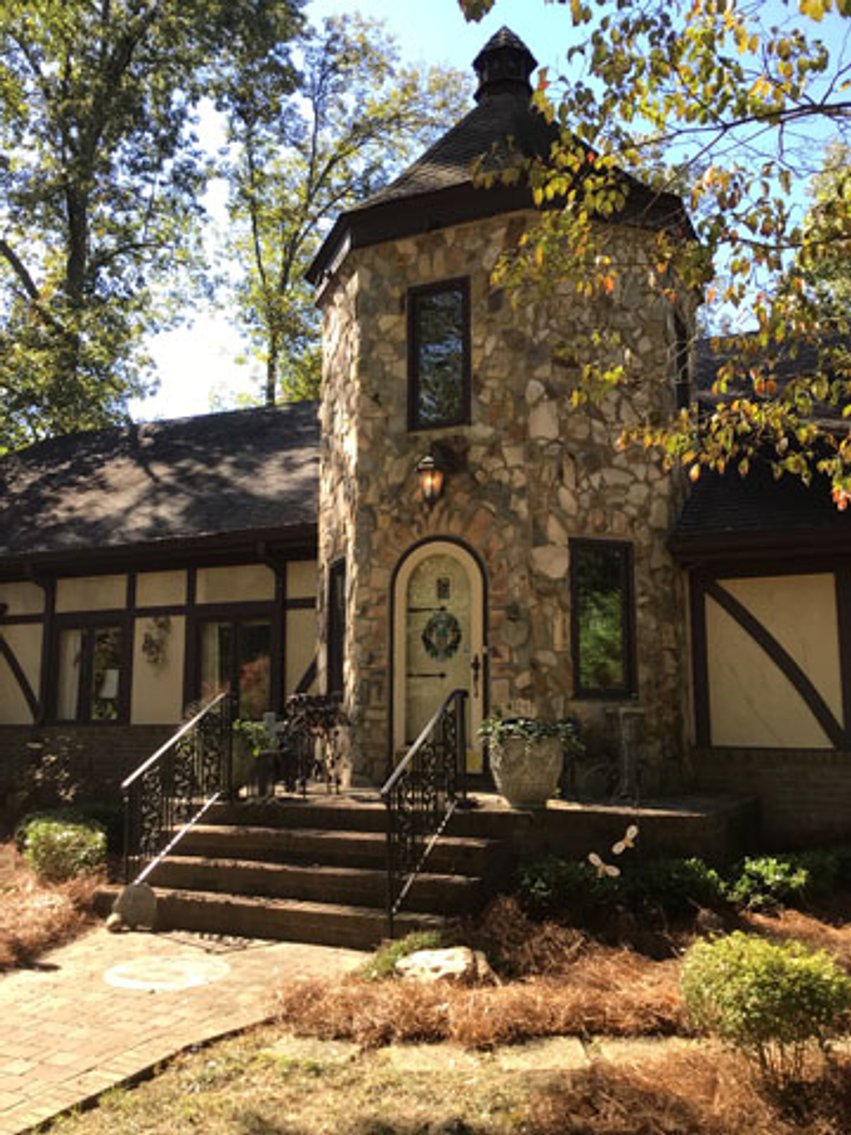 Image for Gorgeous Custom Built Home in Keith Hills!