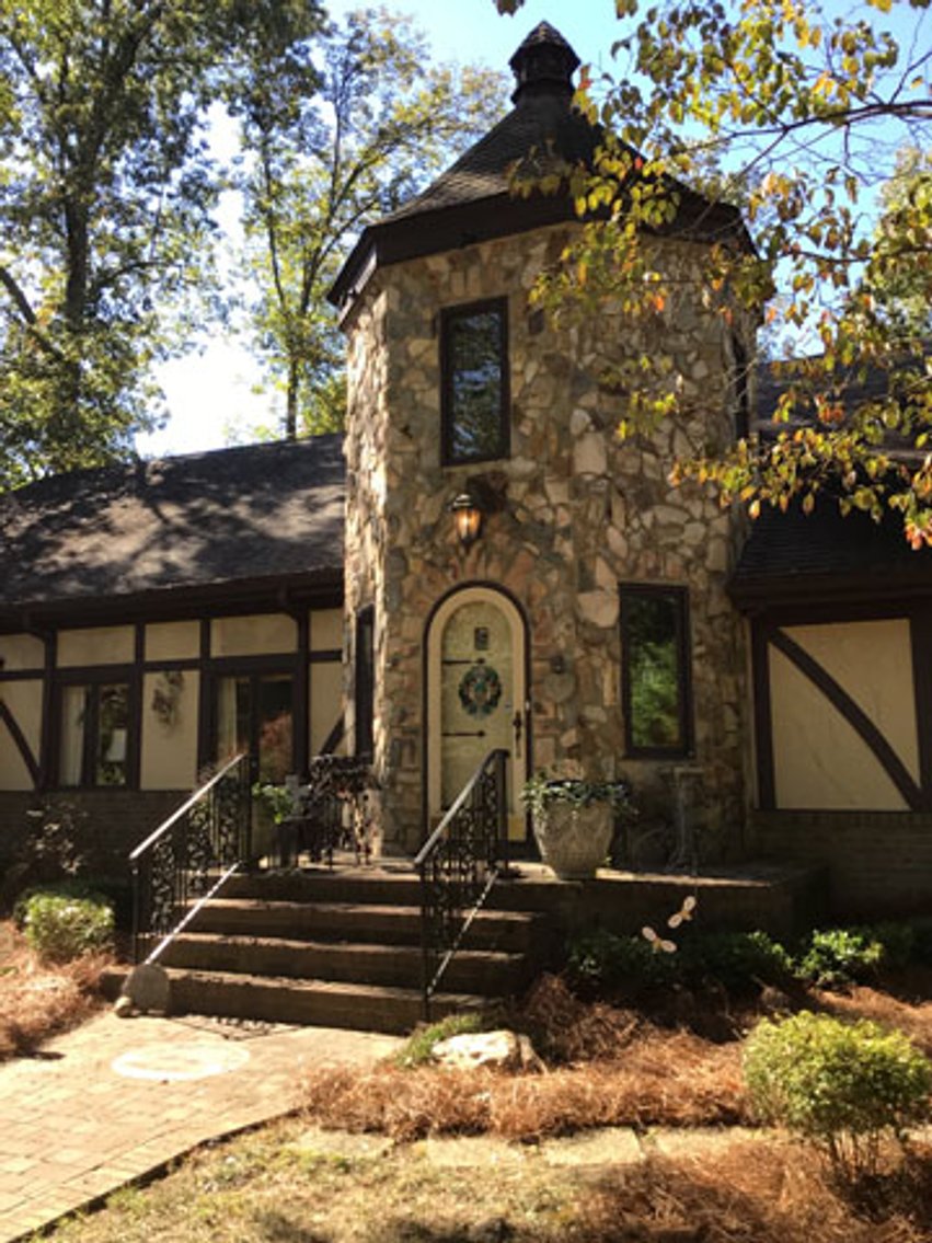 Image for Gorgeous Custom Built Home in Keith Hills!