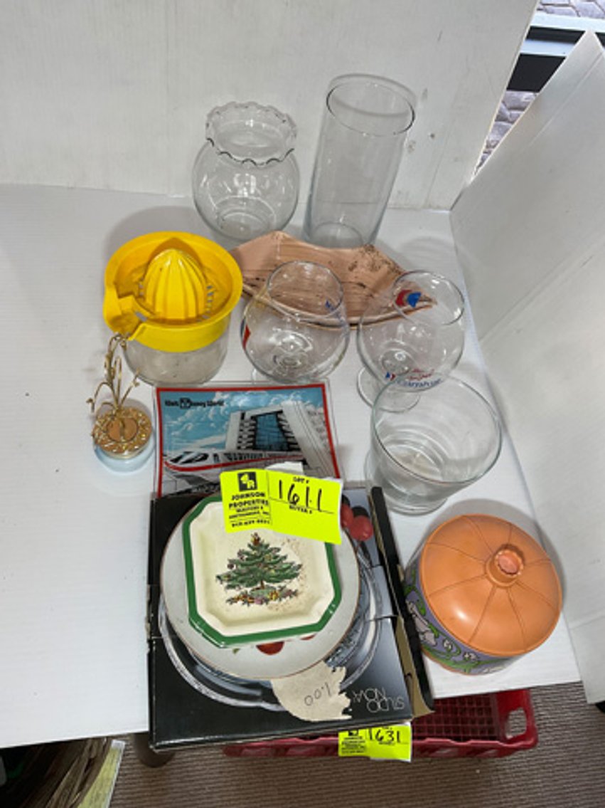 Image for Round 3: Things from the Past Antiques & Collectibles