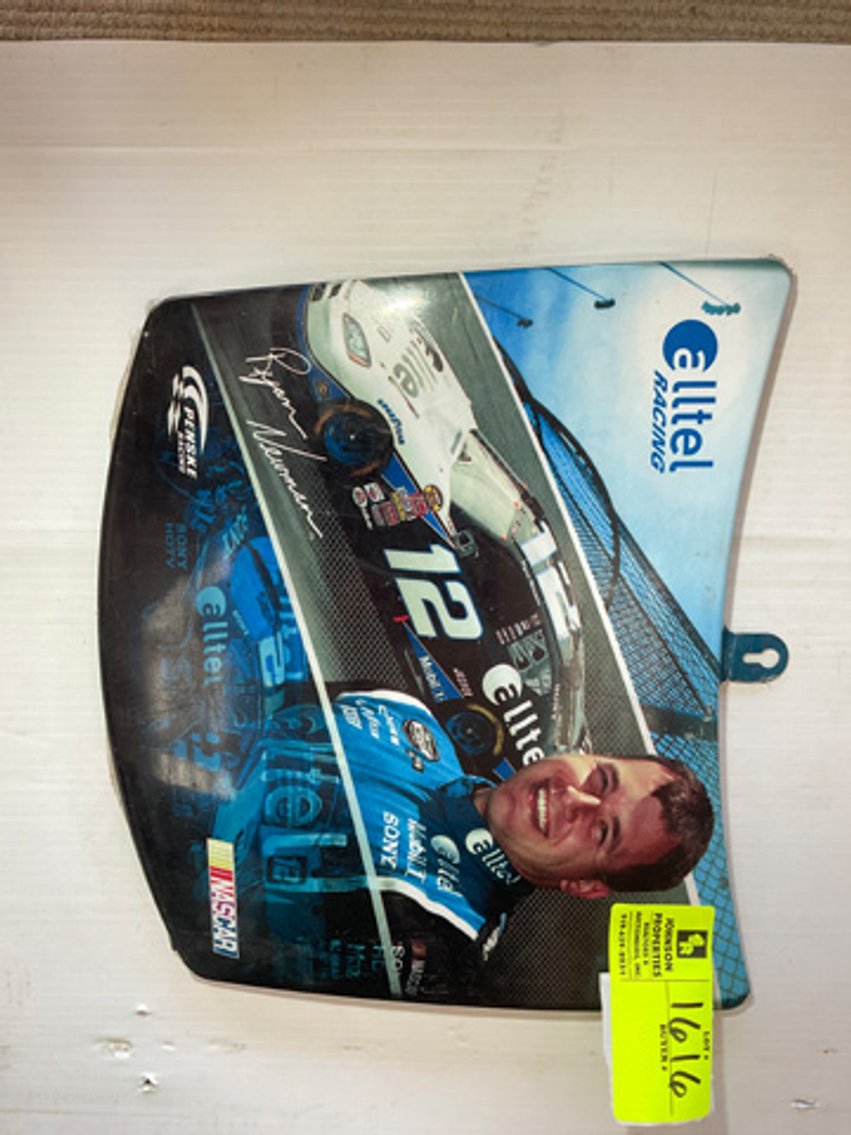 Image for Round 3: Things from the Past Antiques & Collectibles