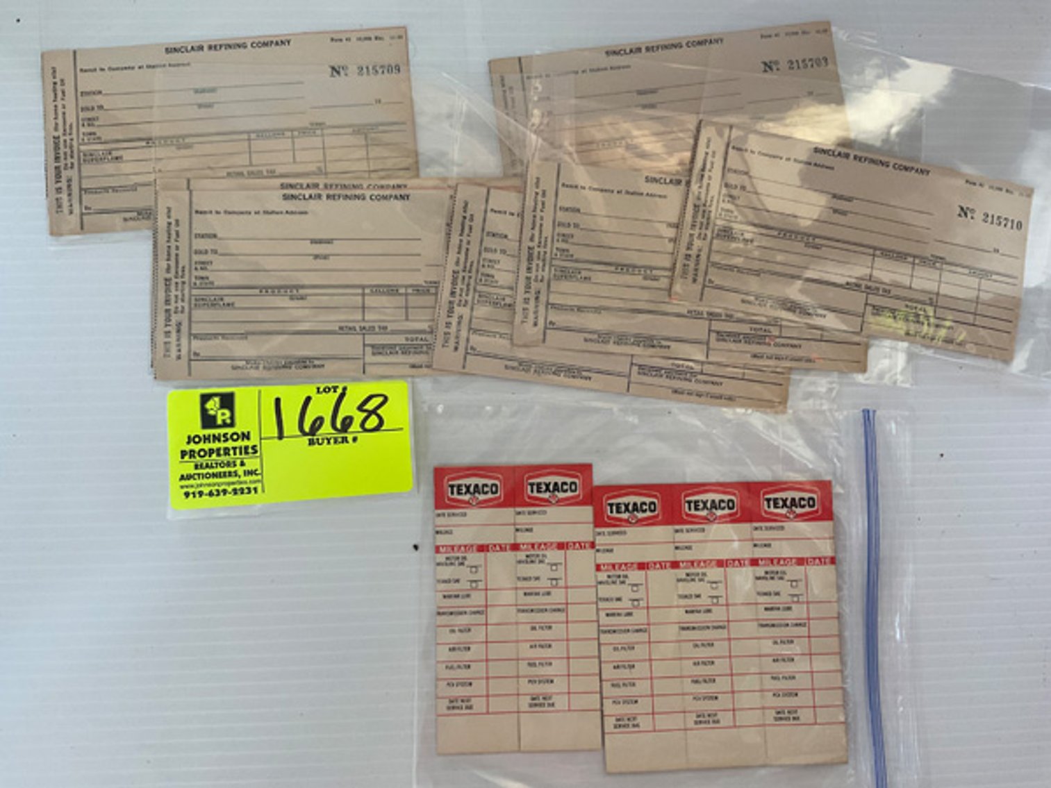 Image for Round 3: Things from the Past Antiques & Collectibles