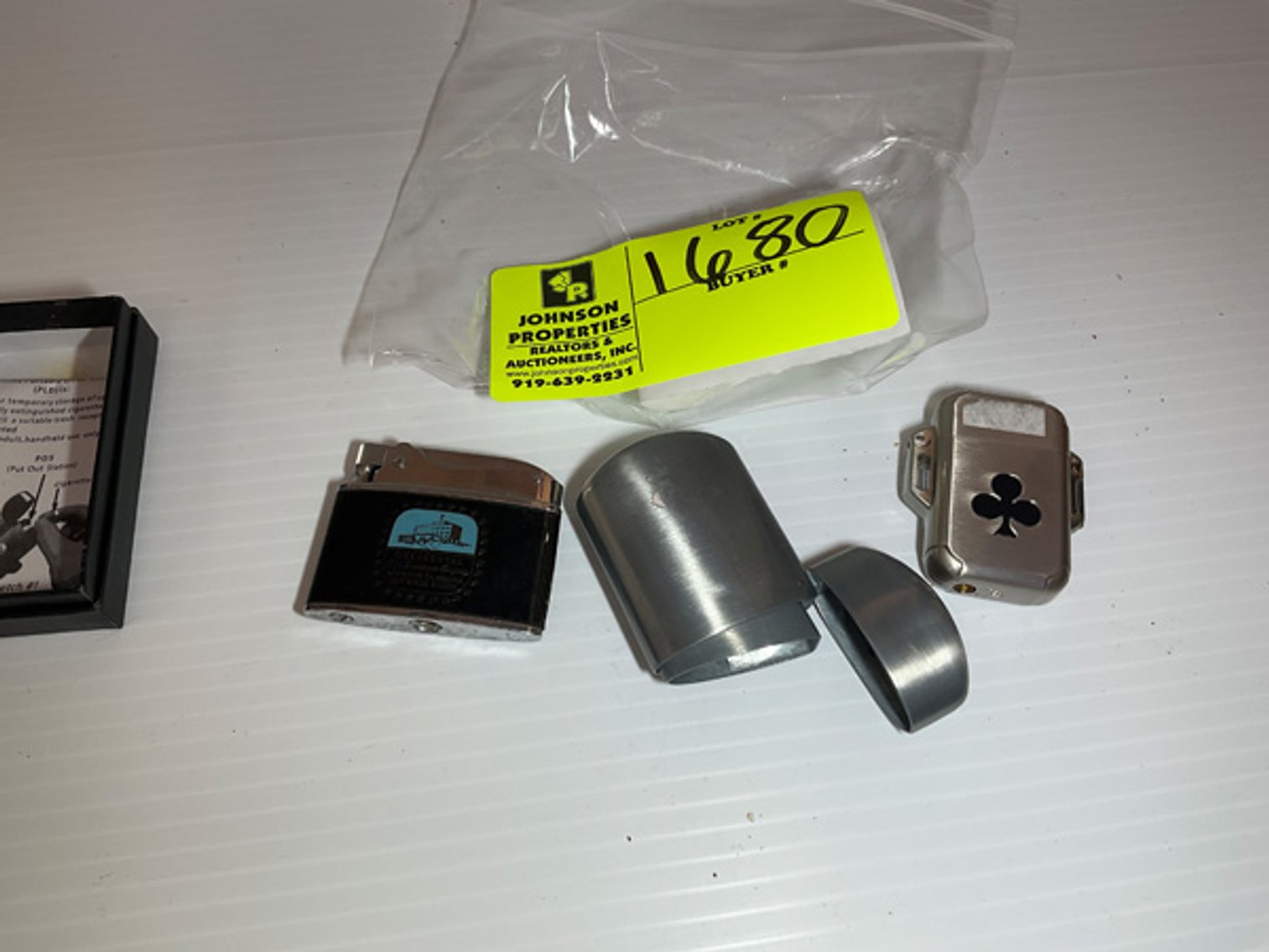 Image for Round 3: Things from the Past Antiques & Collectibles