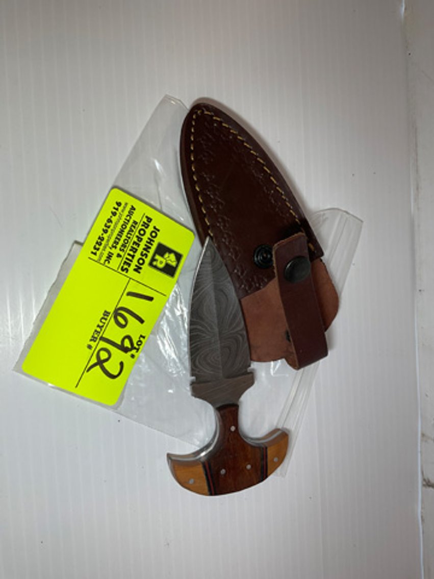 Image for Round 3: Things from the Past Antiques & Collectibles