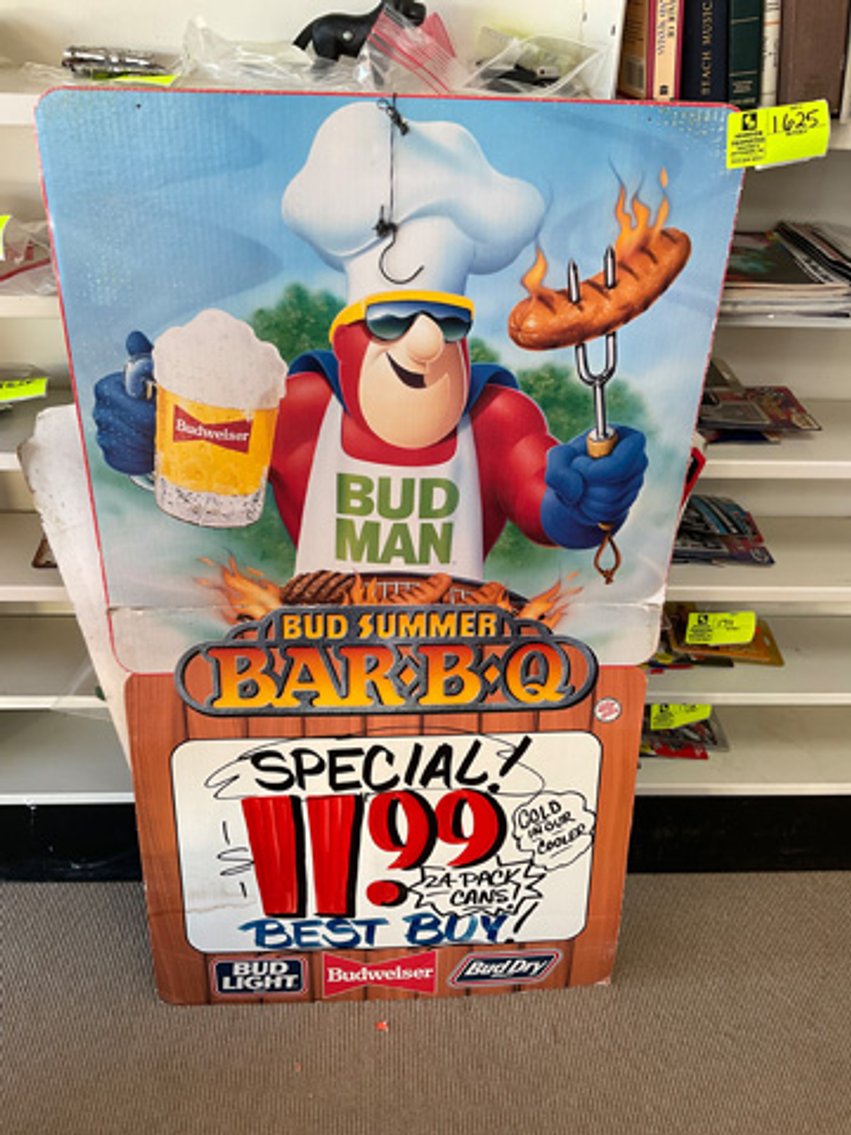 Image for Round 3: Things from the Past Antiques & Collectibles