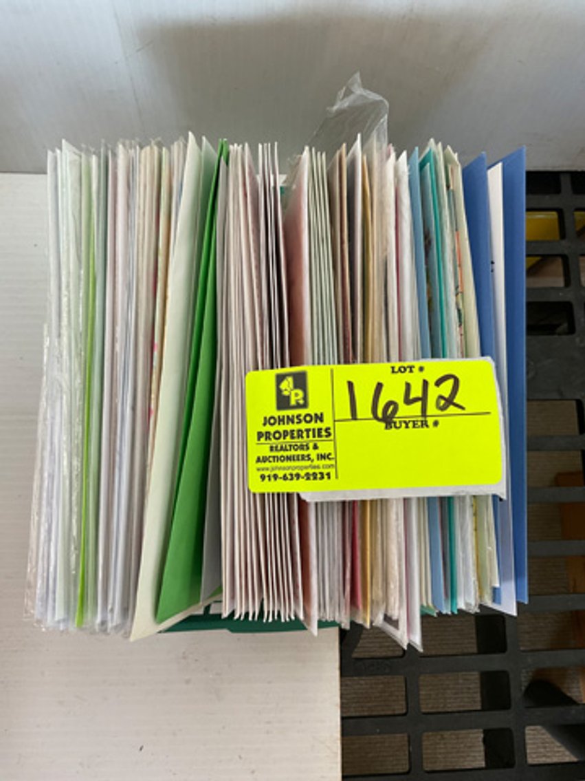 Image for Round 3: Things from the Past Antiques & Collectibles