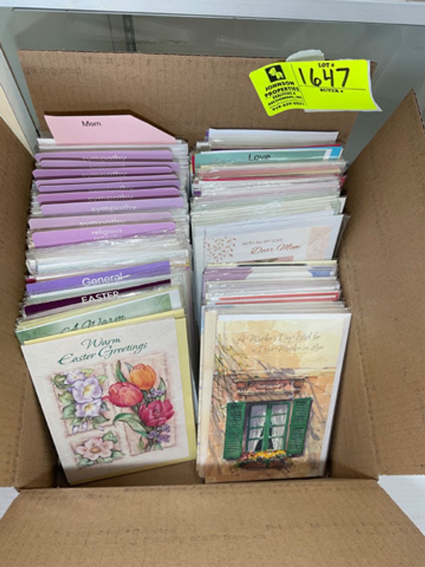 Image for Round 3: Things from the Past Antiques & Collectibles