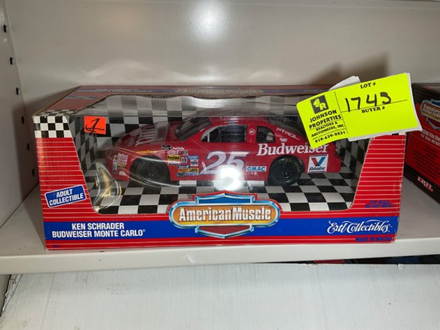 Image for Round 3: Things from the Past Antiques & Collectibles