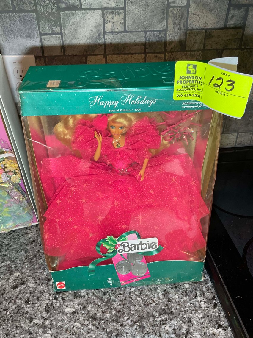 Image for Relocation and Collectibles Online Only Auction Event!