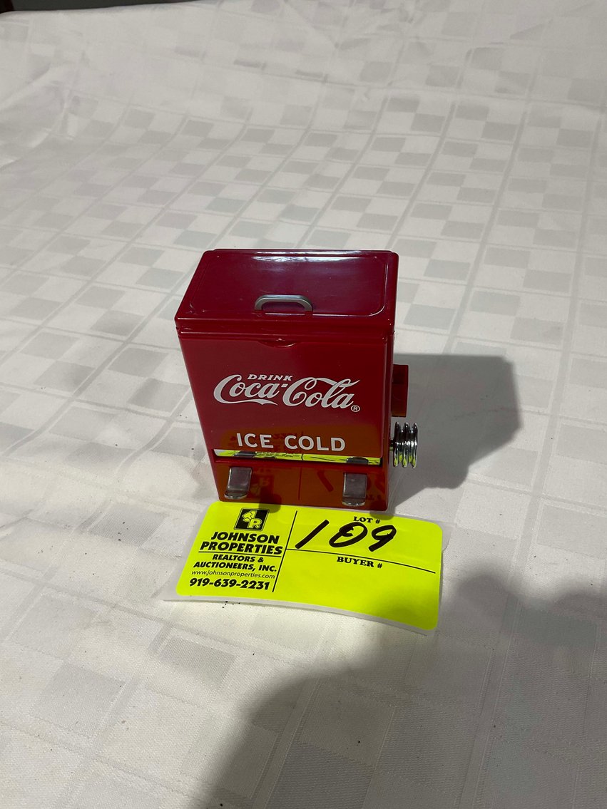 Image for Large collection of Collectibles and Vintage Items!