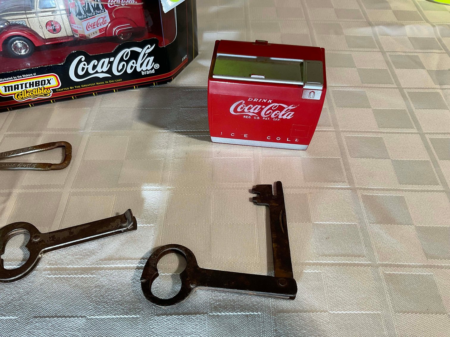 Image for Large collection of Collectibles and Vintage Items!