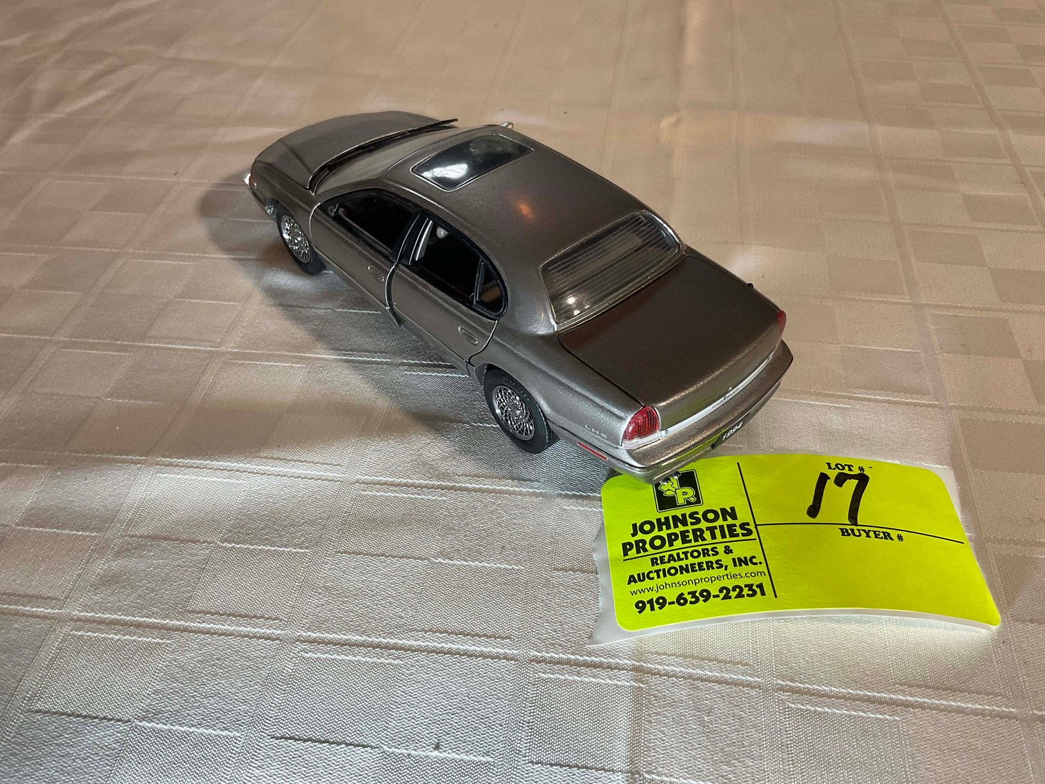 Image for Large collection of Collectibles and Vintage Items!