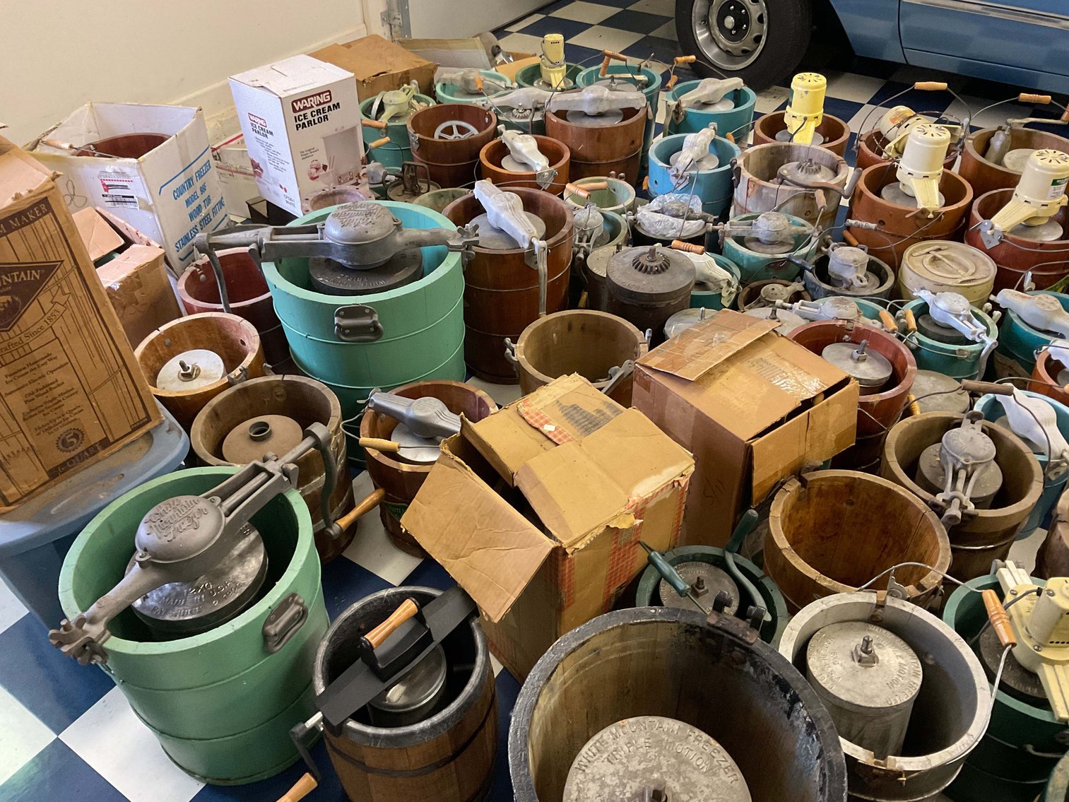 Image for Large collection of Collectibles and Vintage Items!