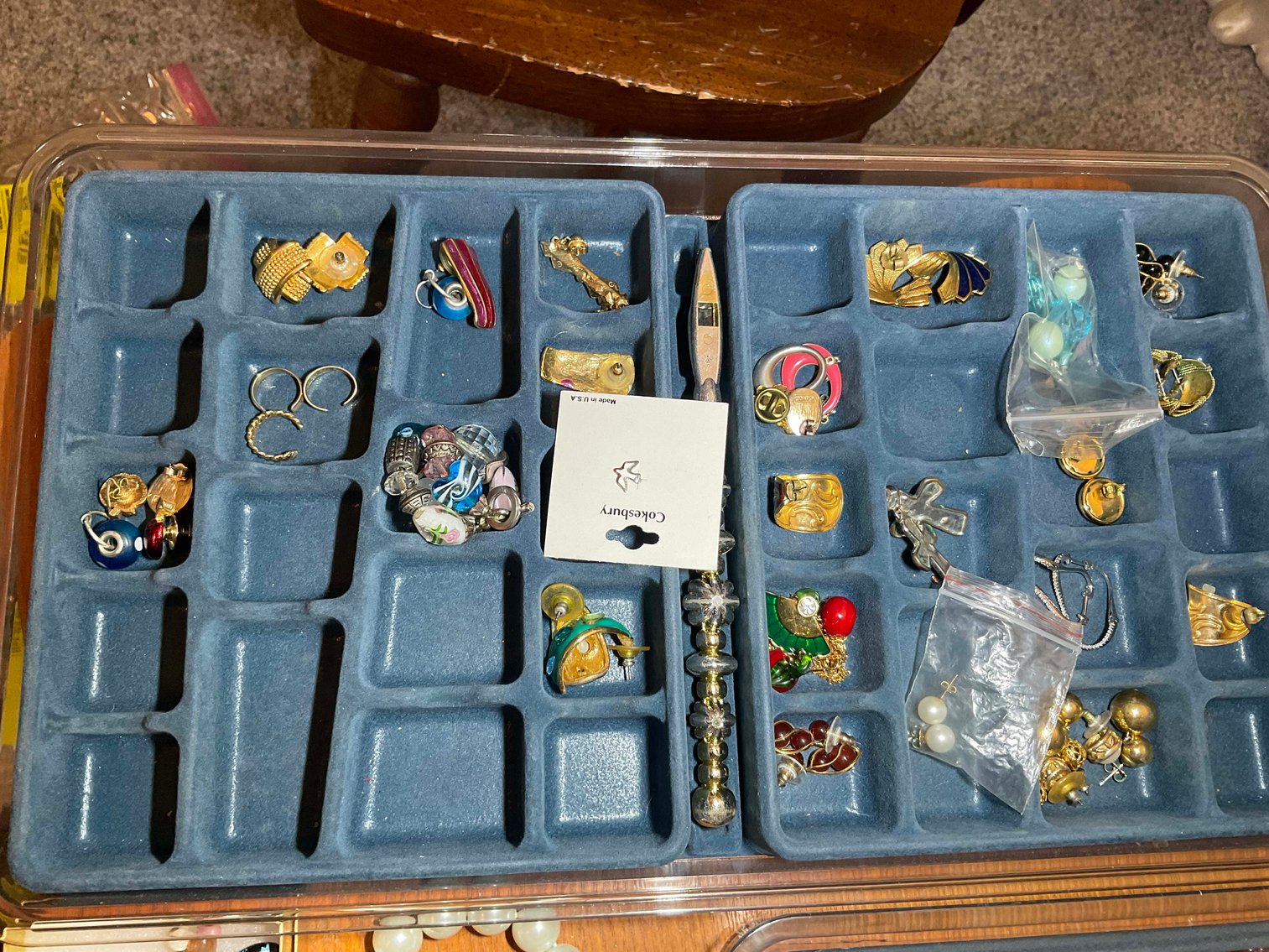 Image for Personal Property from 2 Different Living Estates Selling Online Only!