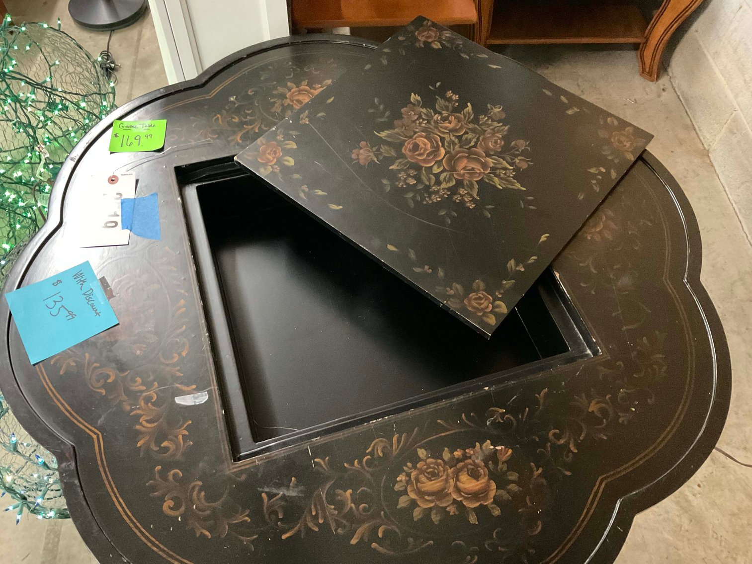 Image for New and Nearly New Thrift Shop Retirement Auction Events