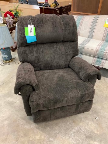 Image for New and Nearly New Thrift Shop Retirement Auction Events - LIVE AUCTION