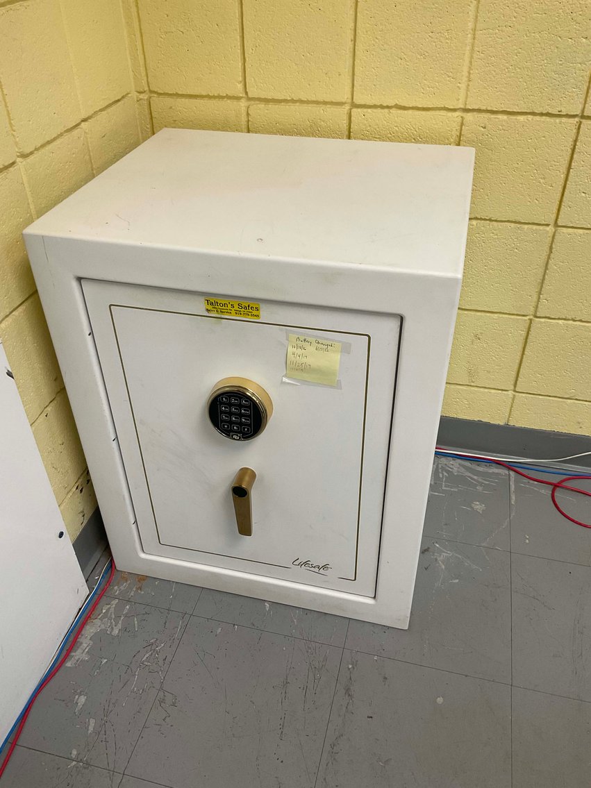 Image for Market Imports has Lost Their lease!