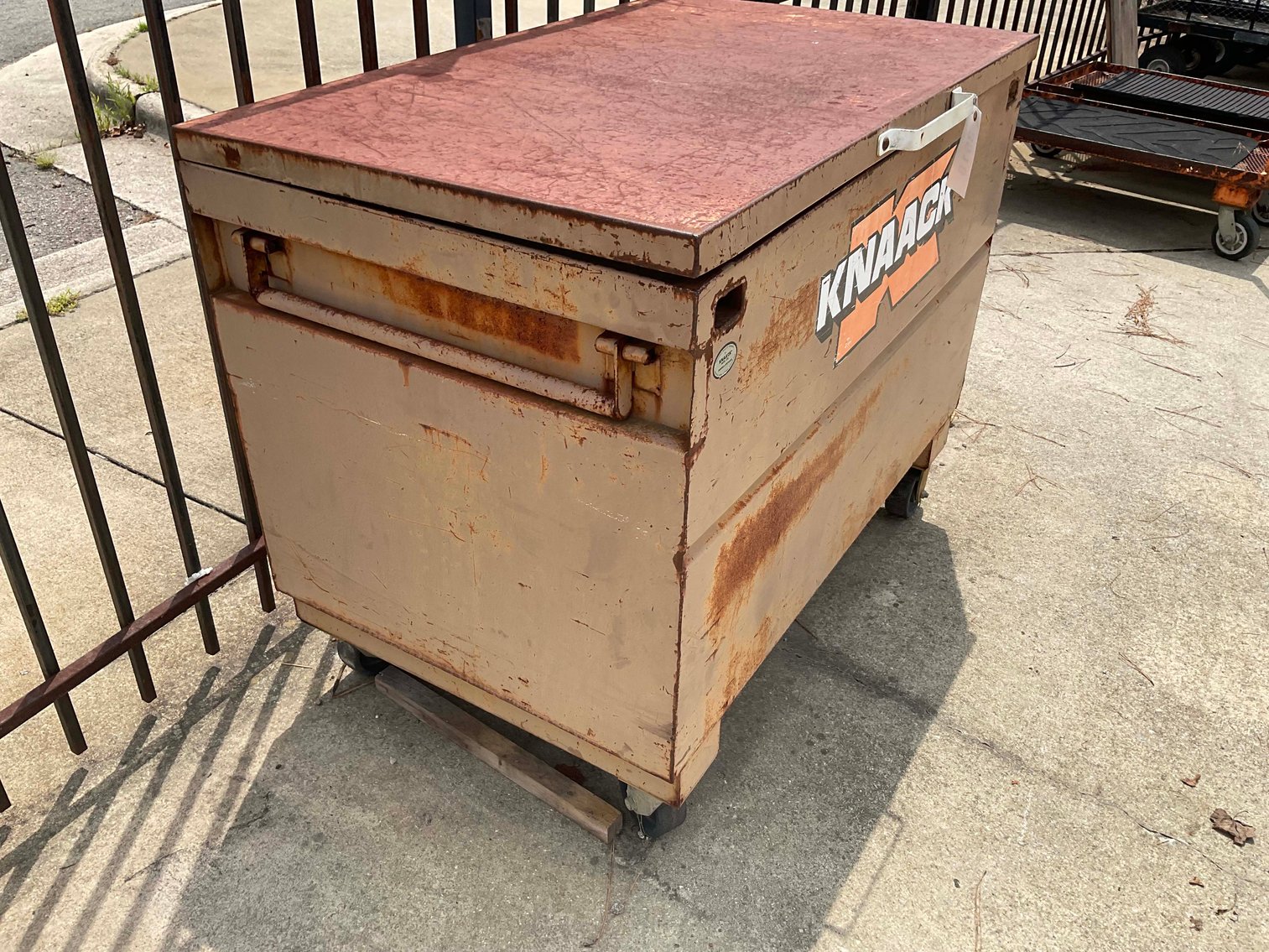 Image for Market Imports has Lost Their lease!