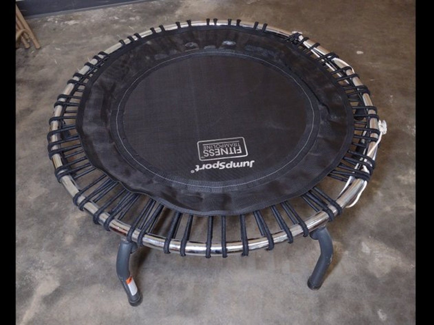 Image for #33-Music, stage lighting, kitchen appliances Online Auction