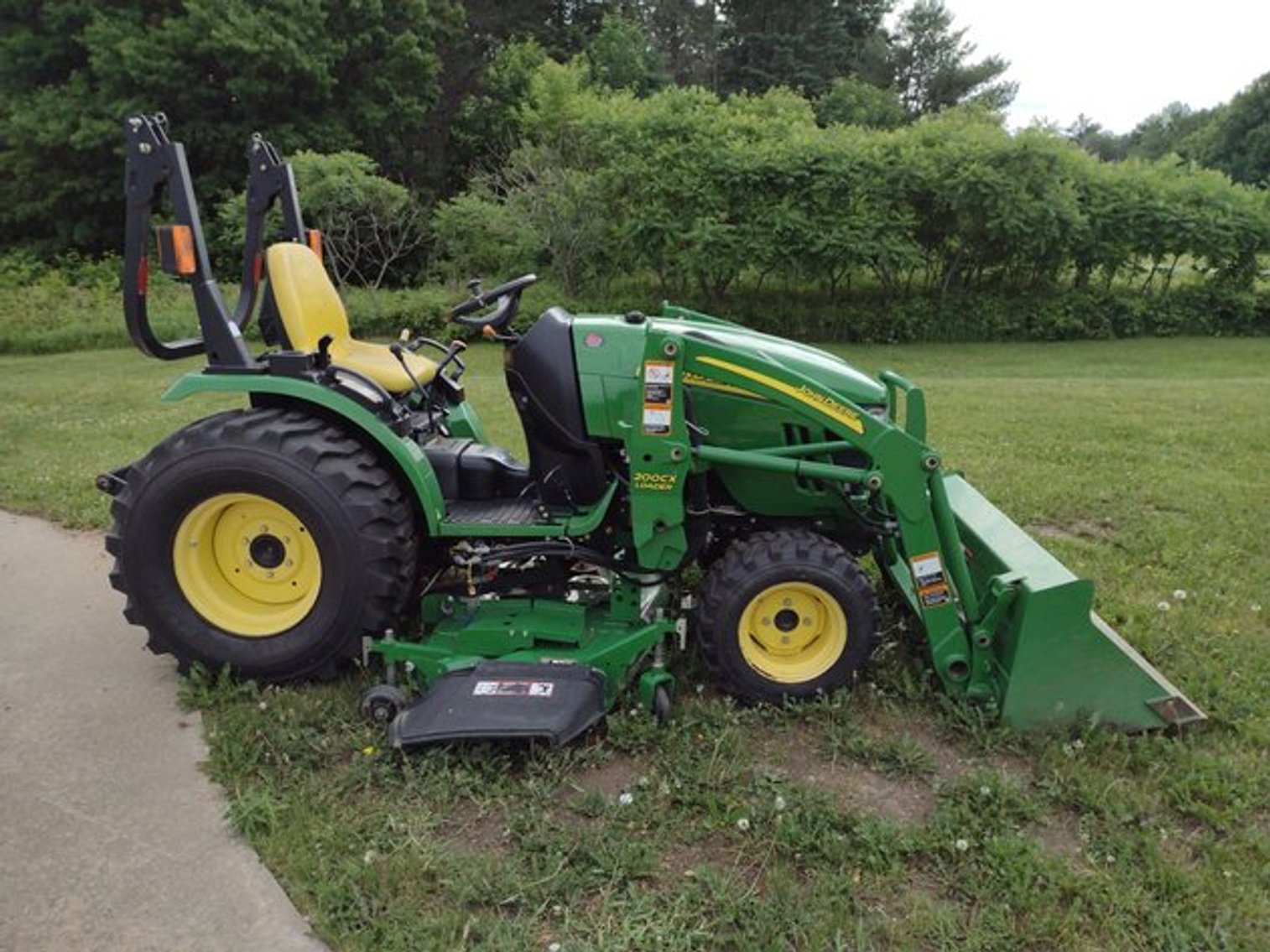 Image for #48-Estate John Deere Tractor, Modern Furniture, HUGE Elvis Collection and MORE Online Auction