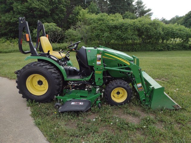 Image for #48-Estate John Deere Tractor, Modern Furniture, HUGE Elvis Collection and MORE Online Auction