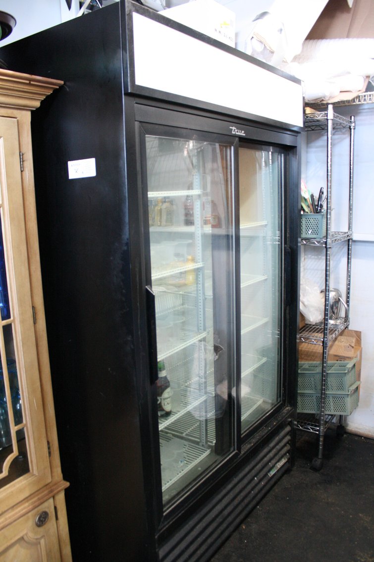 Image for Knives Restaurant – Complete Business Liquidation – Camilla, GA