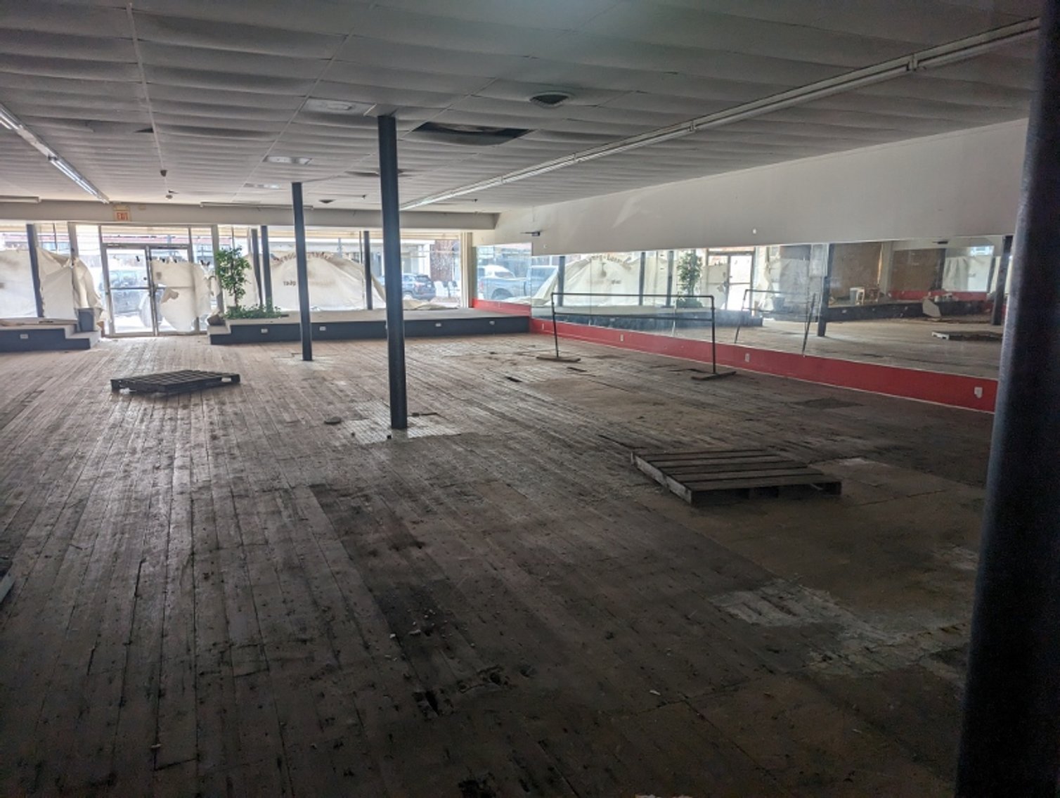 Image for Batesburg, SC: 6,357± SF footprint  Retail Building on 7,457± SF Lot Selling in Absolute Auction
