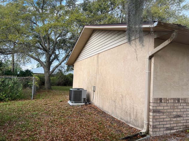 Image for Edgewater, FL: 3BR/ 2BA Home & 1979 Chevrolet Corvette