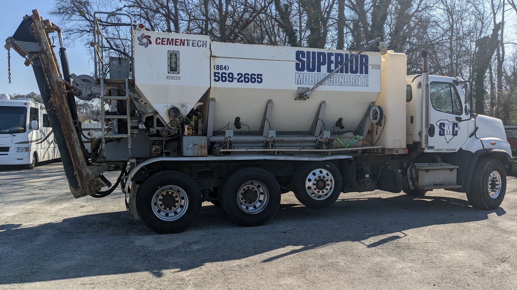 Image for Spartanburg, SC: Volumetric Concrete Mixer on Freightliner Severe Duty Truck in Online Auction