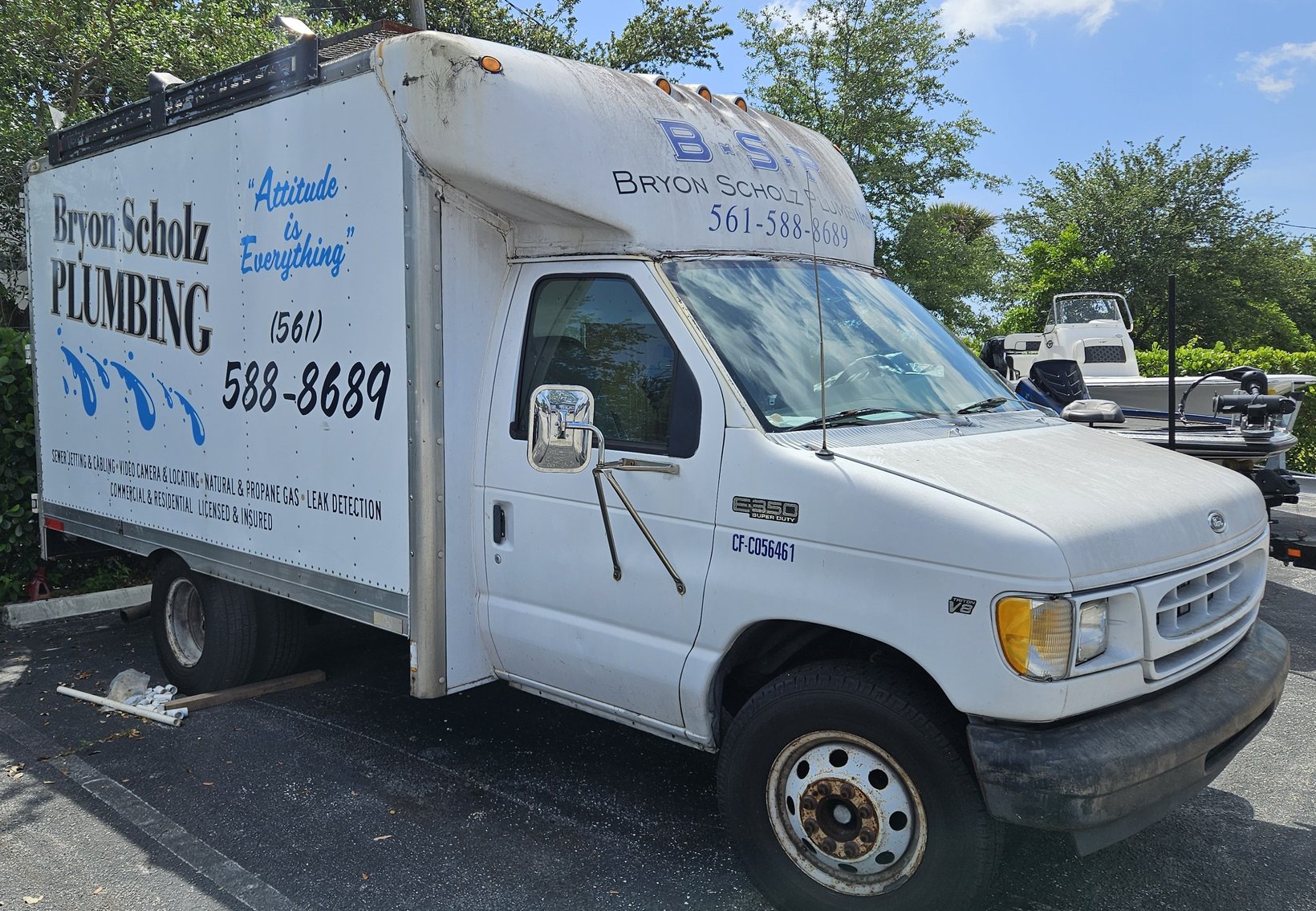 Image for Riviera Beach, FL: Box Van and Enclosed Trailer