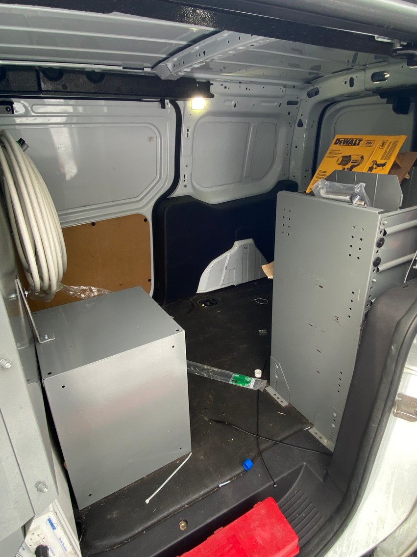 Image for Meriden, CT: 2017 FORD Transit Connect Cargo Van