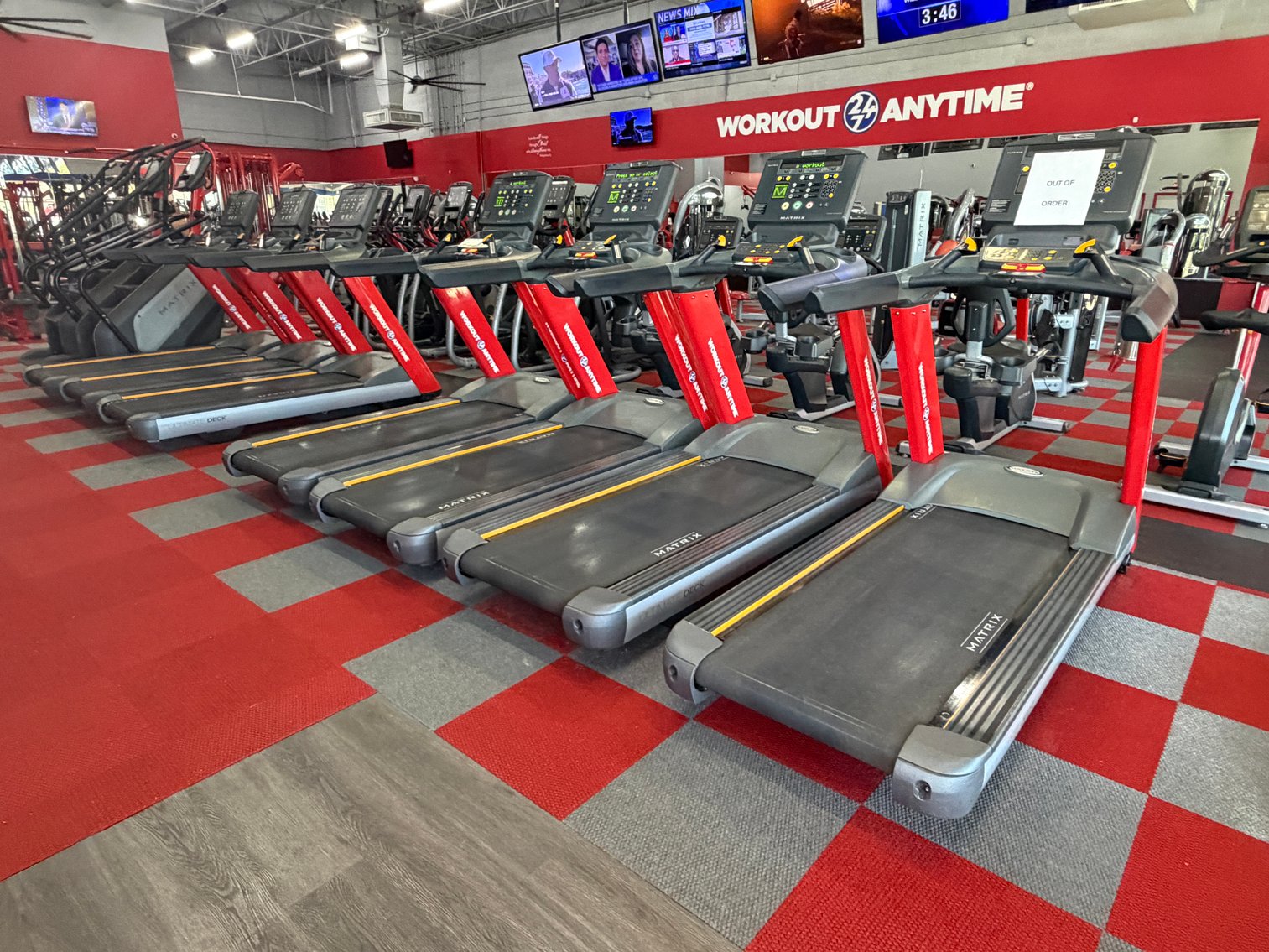 Image for Charlotte, NC: Commercial Gym Equipment Featuring Strength, Cardio & Tanning Machines; Free Weights, Multi-Station Systems, A/V & More