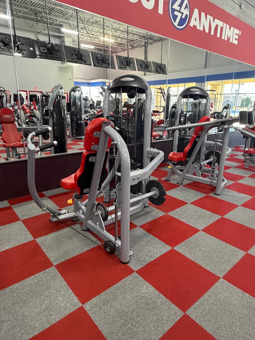 Image for Charlotte, NC: Commercial Gym Equipment Featuring Strength, Cardio & Tanning Machines; Free Weights, Multi-Station Systems, A/V & More