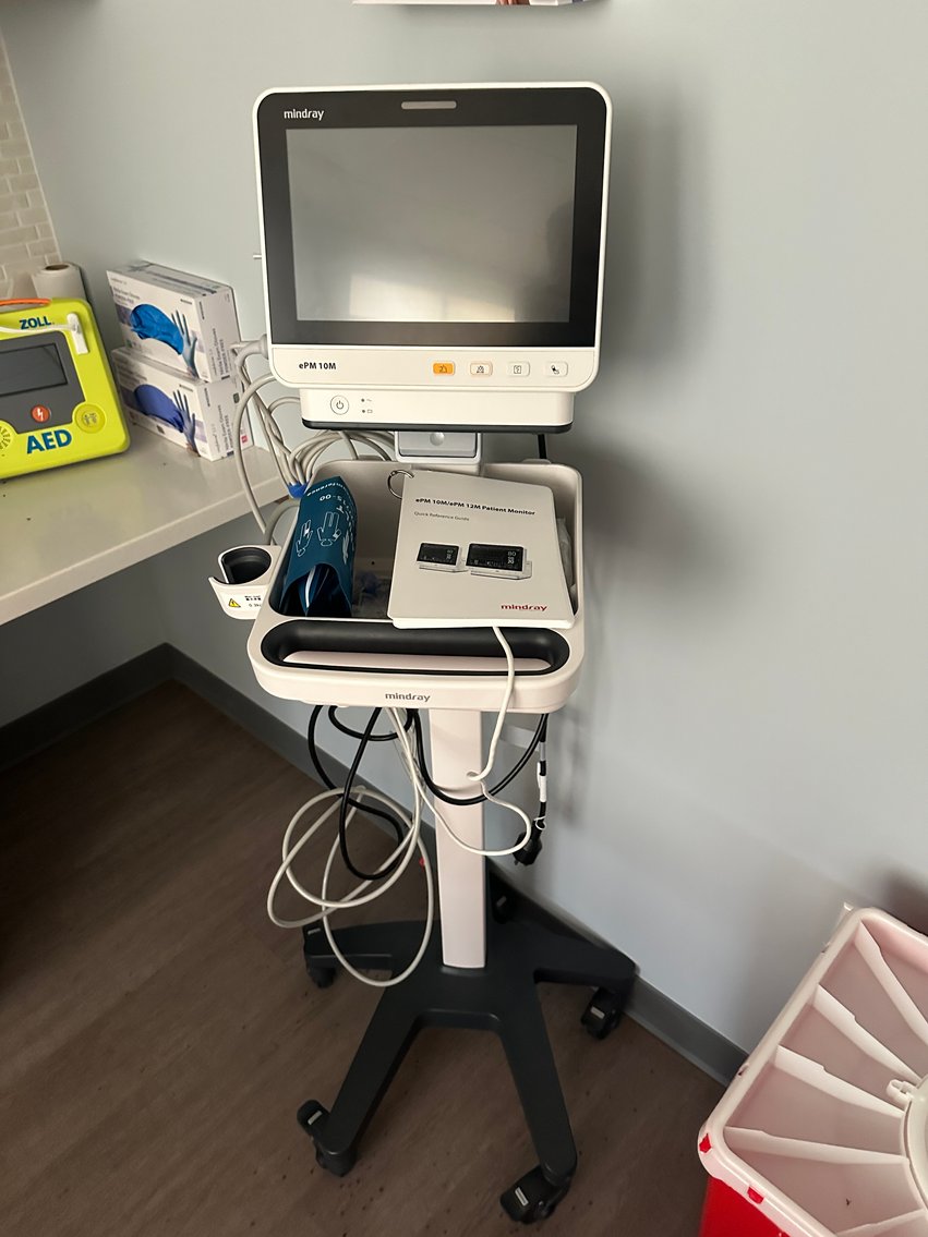 Image for Marietta, GA: Neuromedical, Chiropractic, Physical Therapy Equipment & Medical Supplies of Former Pain Management Practice