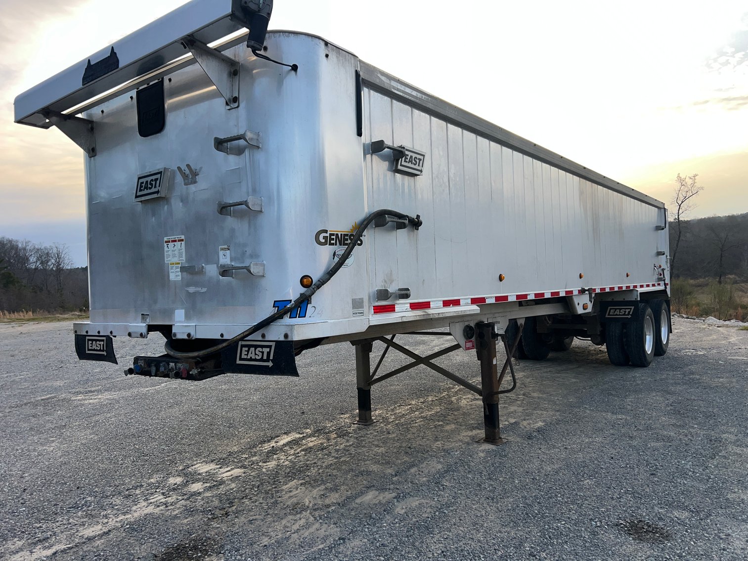 Image for Edgemoor, SC: 2010 & 2014 EAST GENESIS Frameless Aluminum Dump Trailers & 2019 FORD F-550