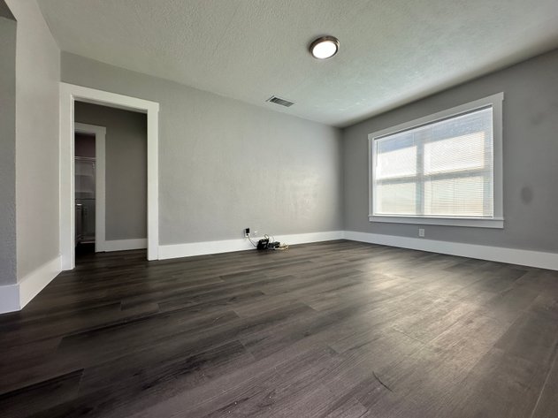 Image for 1006 15th Ave NW, Largo