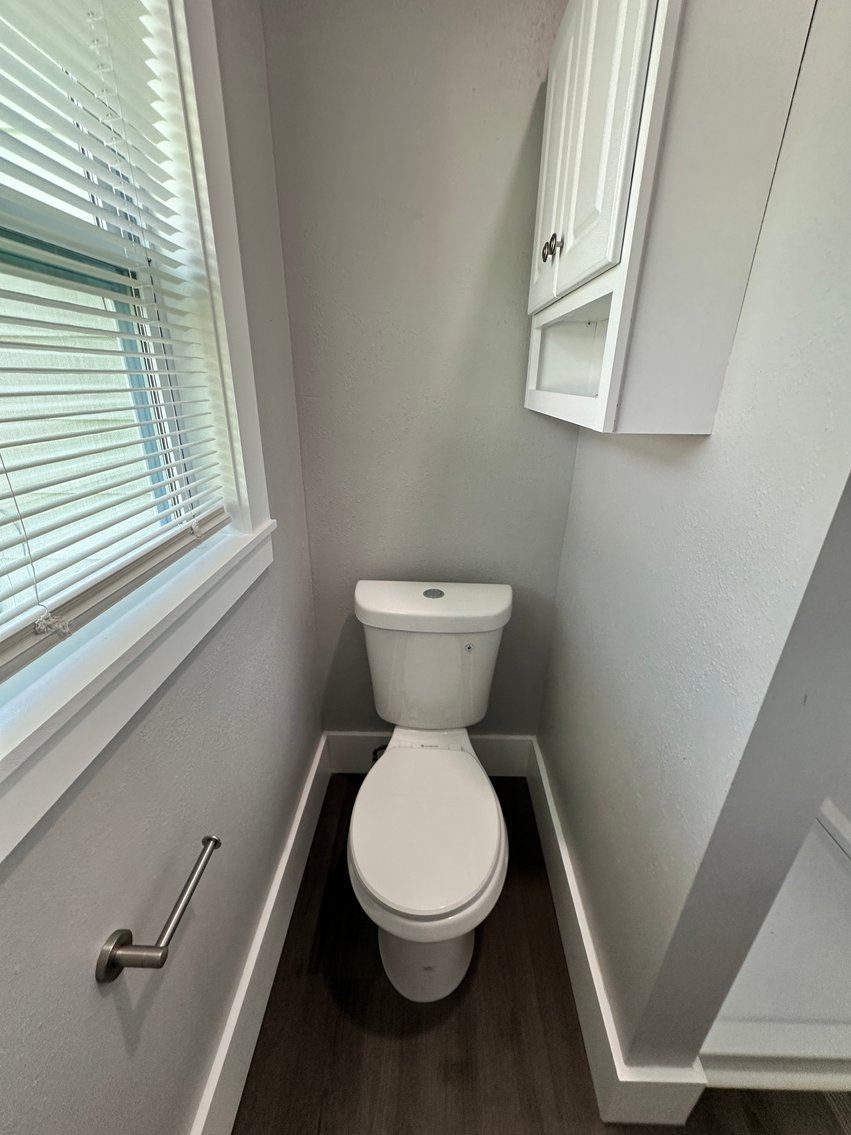 Image for 1006 15th Ave NW, Largo