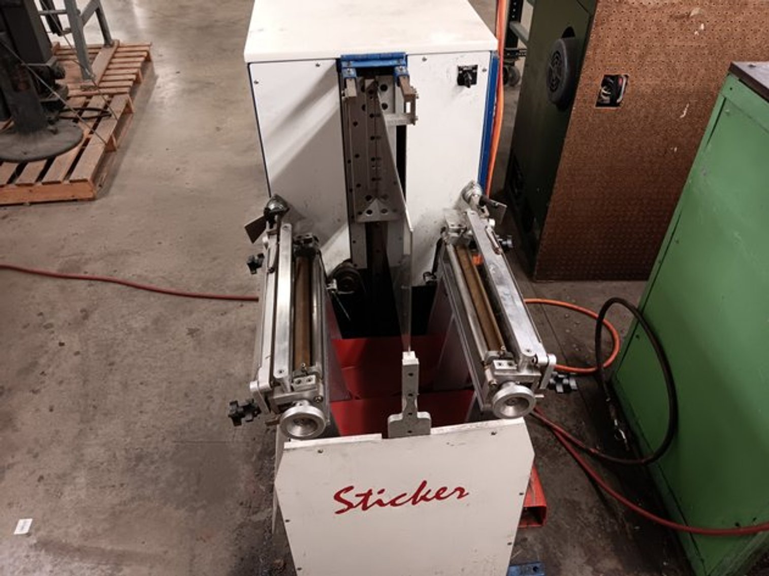 Image for Kater Craft Binder's Liquidation Auction